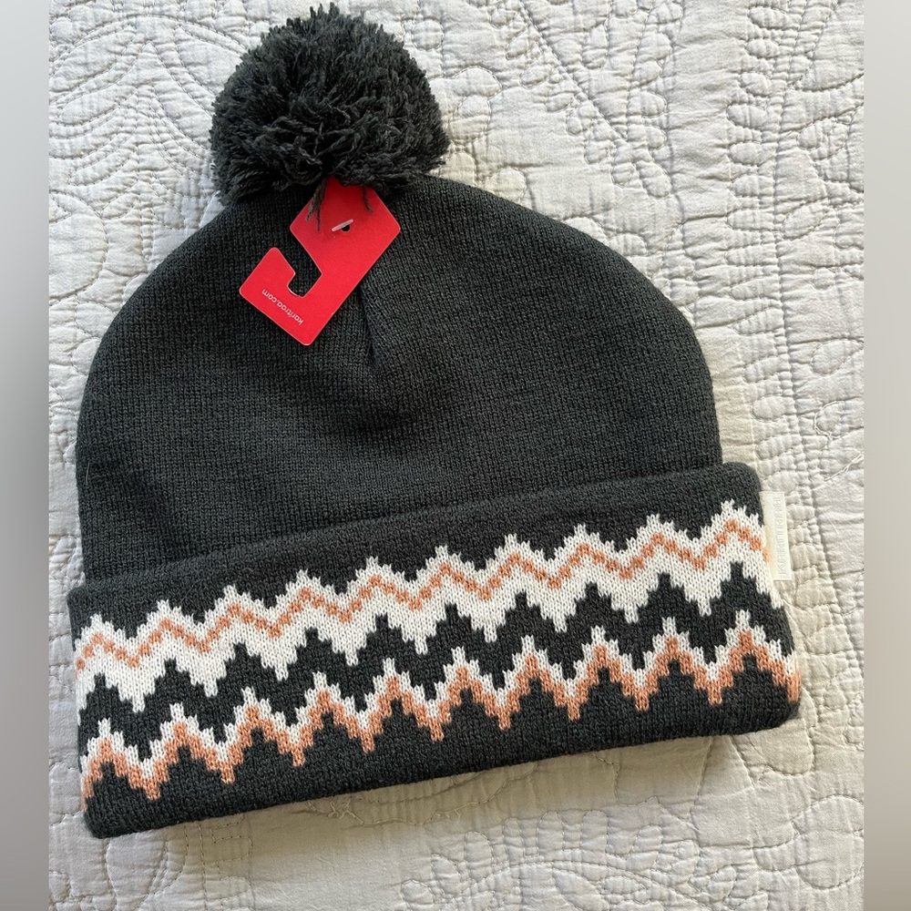 NWT Kari Traa Grey Amelia Pom-Pom Beanie